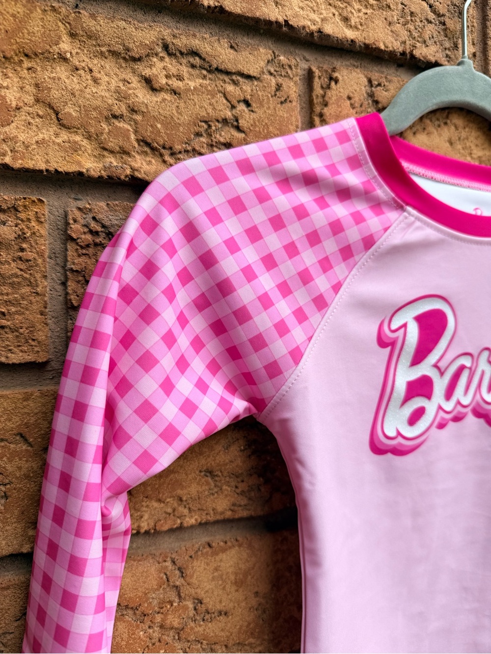 Barbie 2-Piece Rashguard Swimsuit Set - Picture 3 of 5